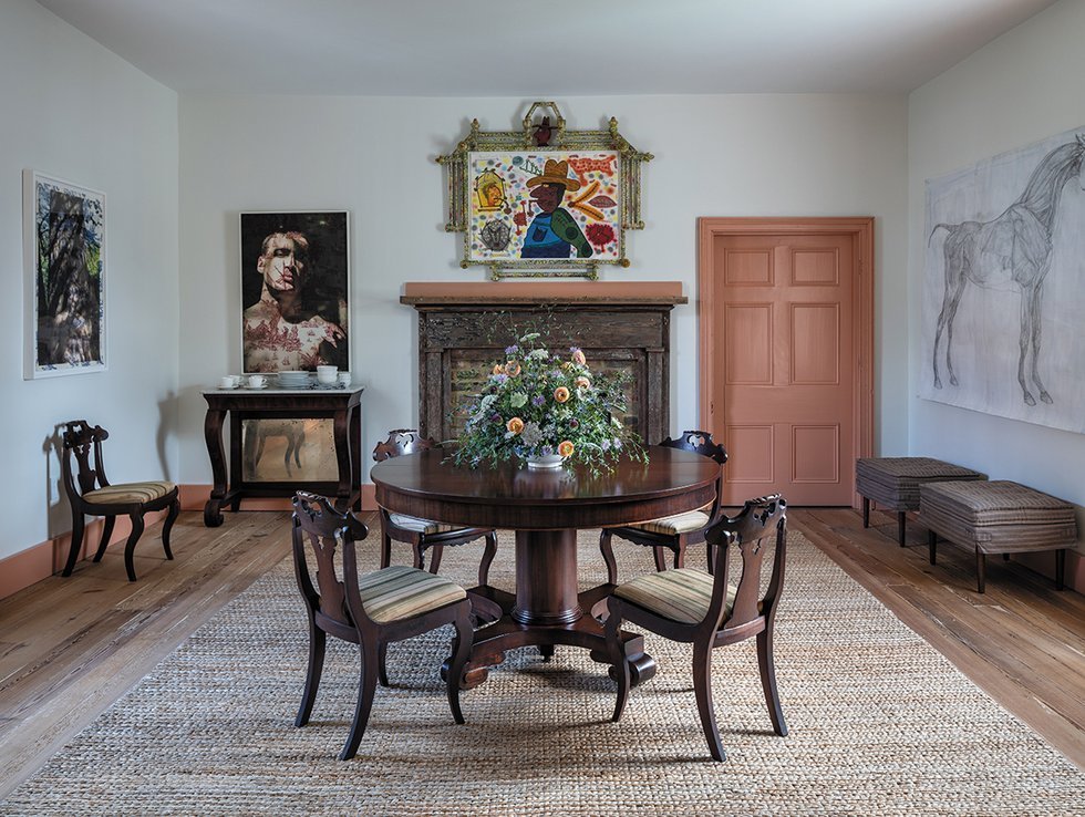 Comparing the upright structure of a dining chair with a relaxed living room armchair.